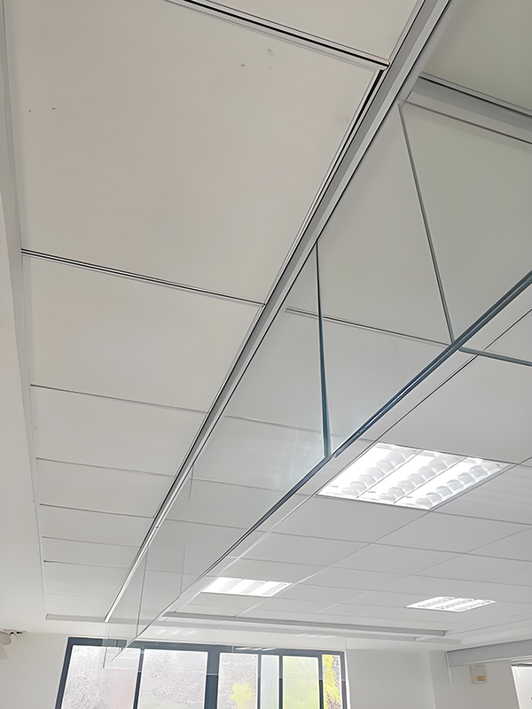 武威玻璃武威挡烟垂壁