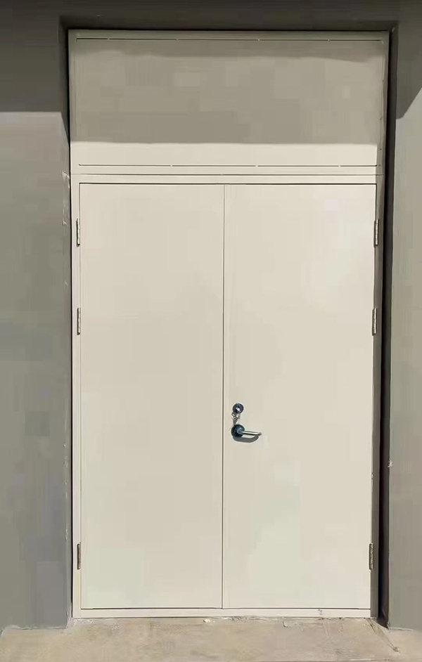 展览馆项目完成大跨度武威防火门安装